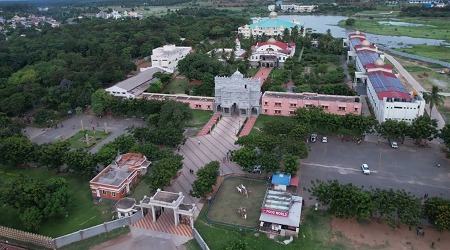 Sri Jagadhguru Murugarajendra University